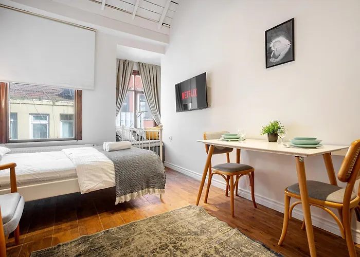 アパートホテル Armel Homes Taksim